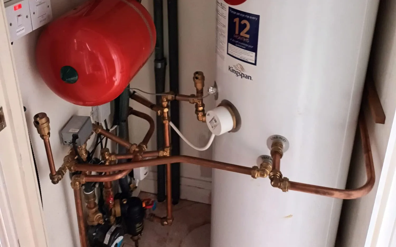 Cylinders & Attic Tanks